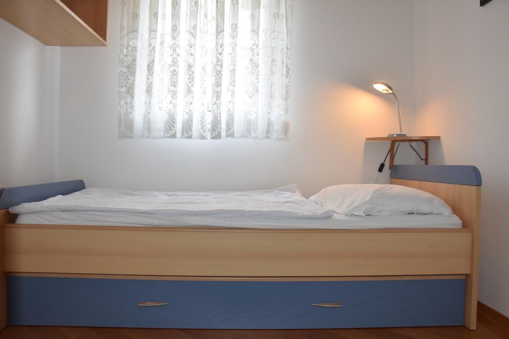 Malinska Center Apartment Eksteriør billede