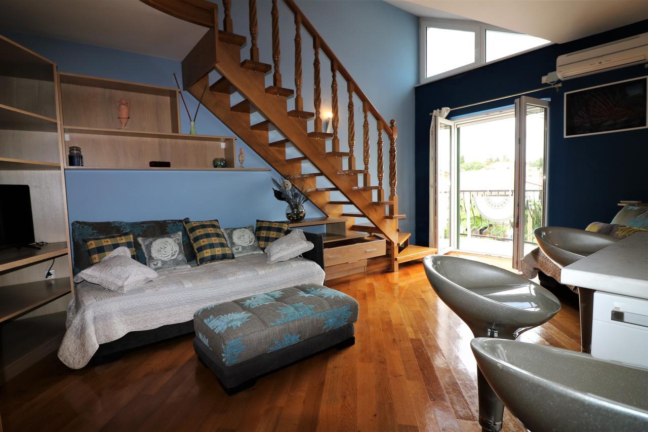 Malinska Center Apartment Eksteriør billede