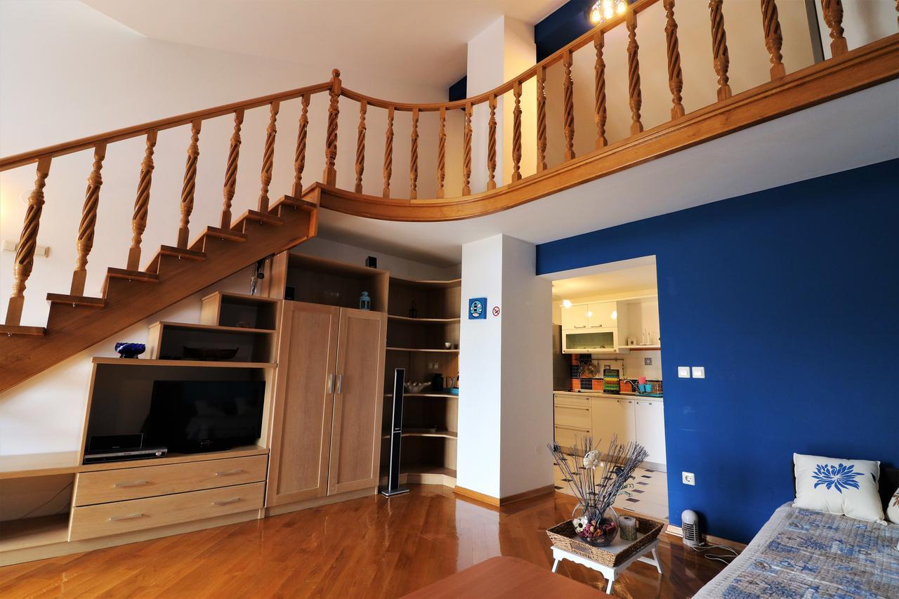 Malinska Center Apartment Eksteriør billede